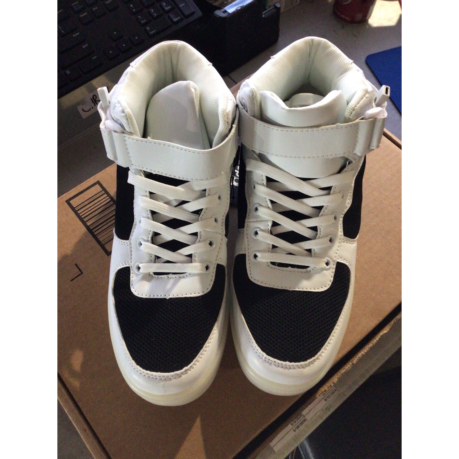 Odema V3 Aurora Unisex High Top Light Up Shoes