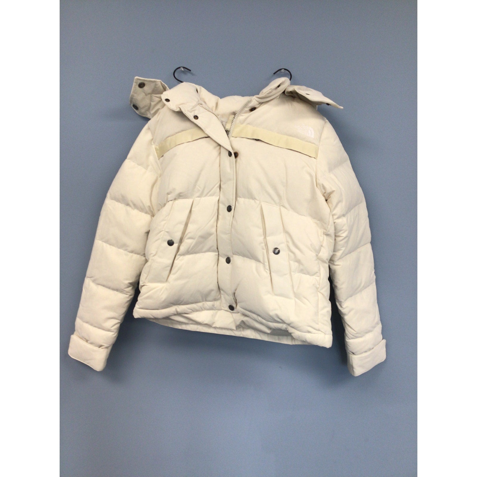THE NORTH FACE Women’s Forester Lowell Peak Down Jacket, Vintage White, Small