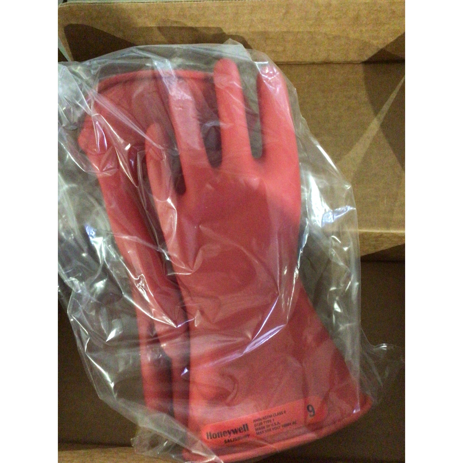 SALISBURY Lineman Gloves Class 0 Low Voltage 11″ Size 9